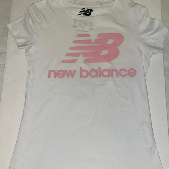 New Balance® Boxy Graphic Tee - Picture 1 of 6